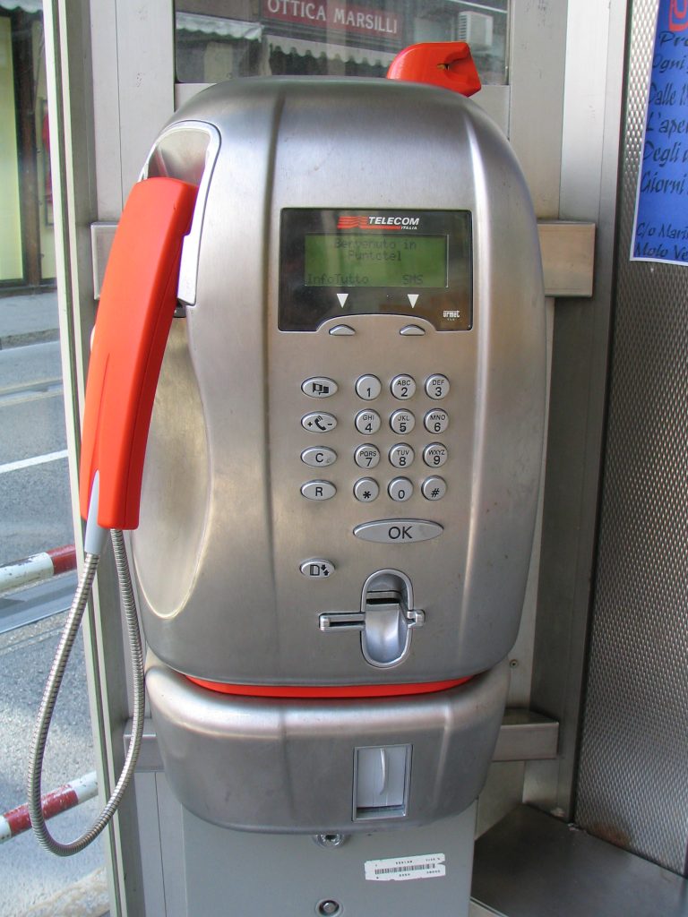 Italian public phone- Italy from the Inside