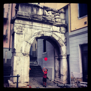 Arco di Riccardo-Italy From the Inside