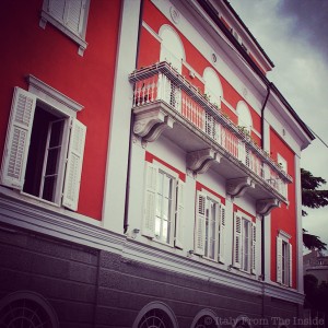 Red orange- Italy from the Inside