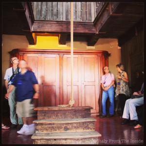 Torture chamber- Italy from the Inside
